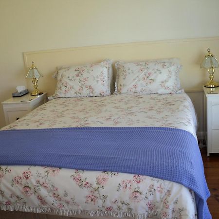 Glenelg Sea-Breeze Bed & Breakfast แอดิเลด ห้อง รูปภาพ